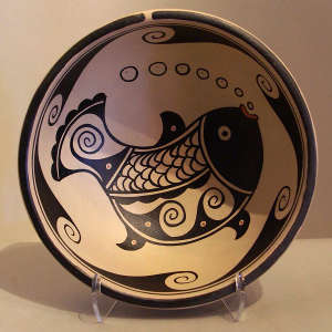 Fish and geometric design on a polychrome chili bowl