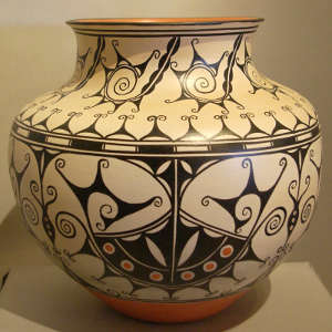Geometric design on a large polychrome storage jar