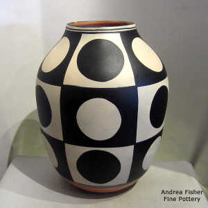 Geometric design on a polychrome jar