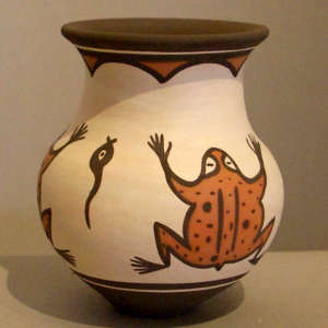 Zuni fertility design on a polychrome water jar
