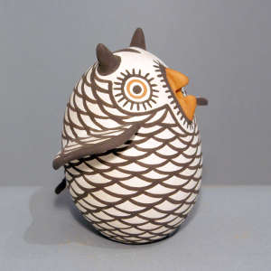 Classic Zuni owl figure