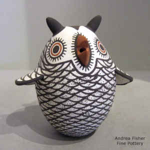 Polychrome Zuni owl