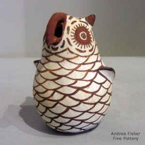 Classic Zuni owl figure